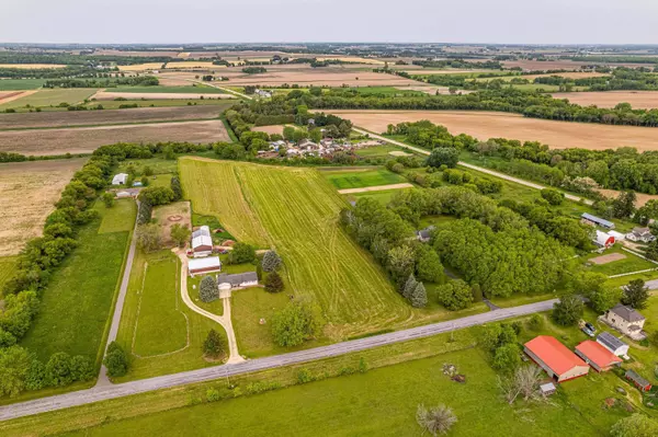 Lot 2 CSM 2879 Oak Park Road, Marshall, WI 53559