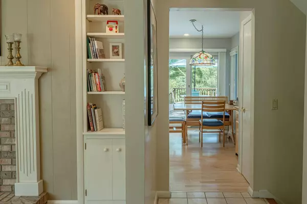 605 Panther Trail, Monona, WI 53716