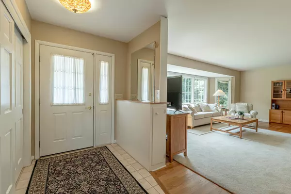 605 Panther Trail, Monona, WI 53716