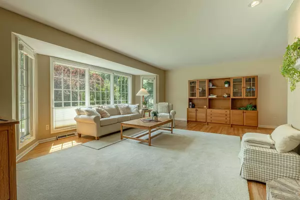 605 Panther Trail, Monona, WI 53716