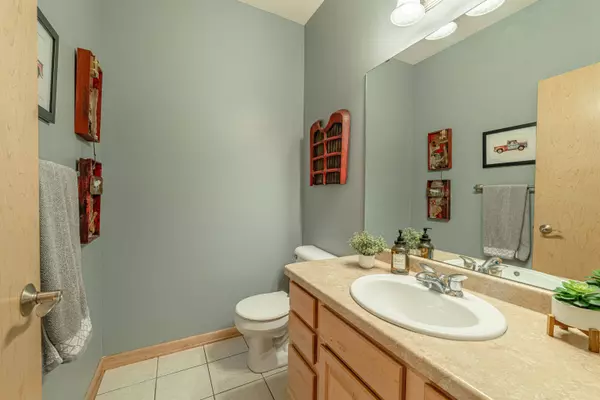 704 Clardell Drive, Sun Prairie, WI 53590