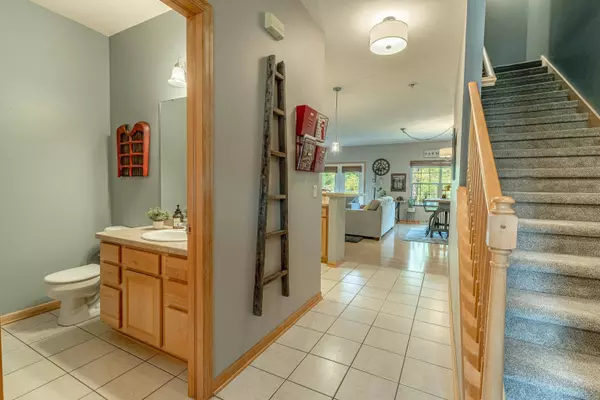 704 Clardell Drive, Sun Prairie, WI 53590