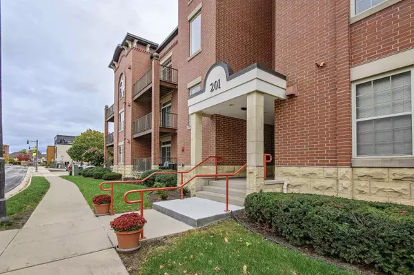201 E Lane Street #202, Sun Prairie, WI 53590