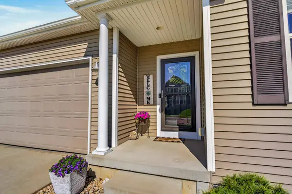 944 Silver Ripple Way, Deforest, WI 53532
