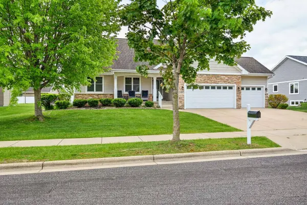 1657 Silverado Drive, Sun Prairie, WI 53590