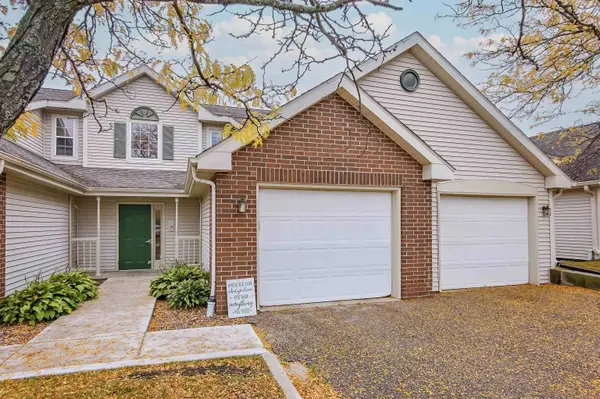 883 Park Street #102, Oregon, WI 53575