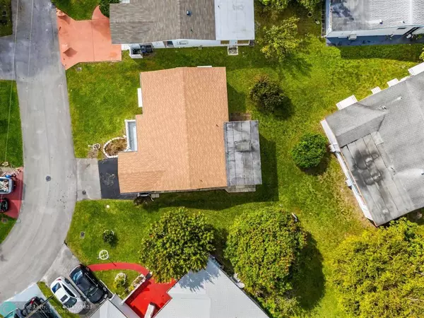 4383 NW 47 Terrace, Lauderdale Lakes, FL 33319