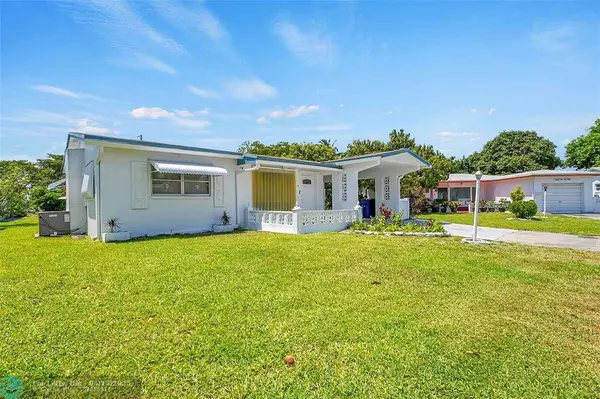 4383 NW 47 Terrace, Lauderdale Lakes, FL 33319