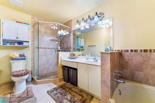 3071 NW 71st Ave, Margate, FL 33063