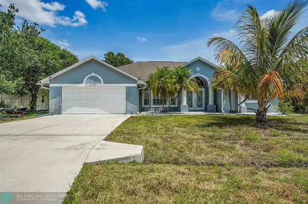 6107 NW Gause Ave, Port St Lucie, FL 34986