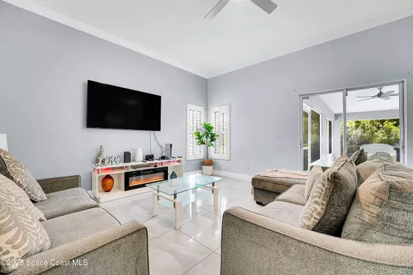 6107 NW Gause AVE, Port St. Lucie, FL 34986