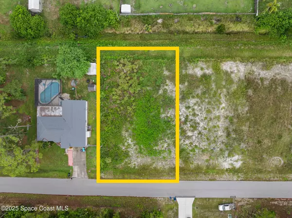 458 SW Holin AVE SW, Palm Bay, FL 32908