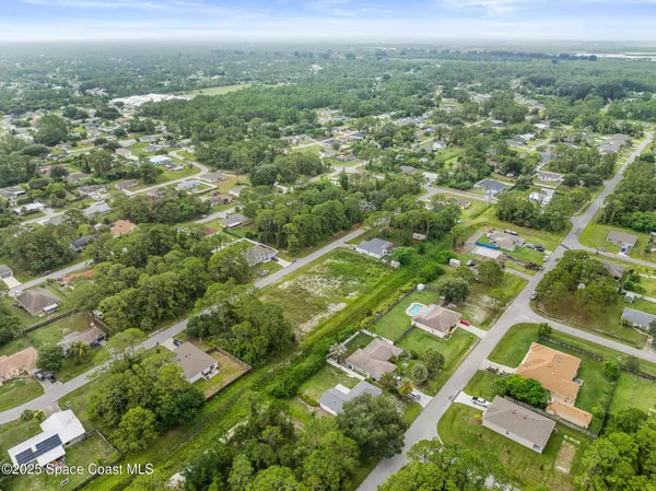 458 SW Holin AVE SW, Palm Bay, FL 32908