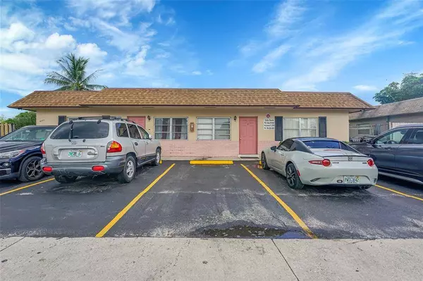 4001 NW 31st Ave, Lauderdale Lakes, FL 33309
