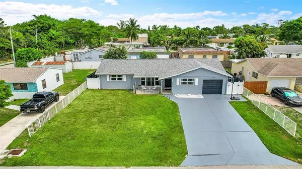 3657 Ruskin Ave, Boynton Beach, FL 33436