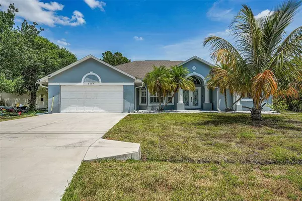 6107 NW Gause Ave, Port St Lucie, FL 34986