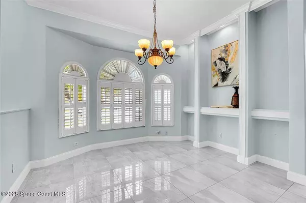 6107 NW Gause AVE, Port St. Lucie, FL 34986