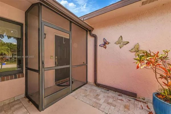 14664 Bonaire Blvd, Delray Beach, FL 33446