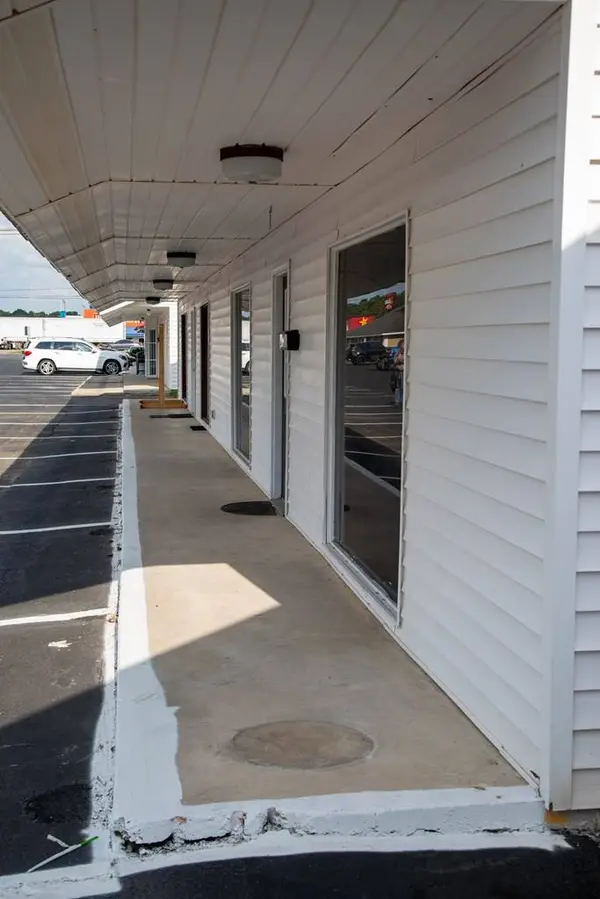 680 Main St, Baxley, GA 31513