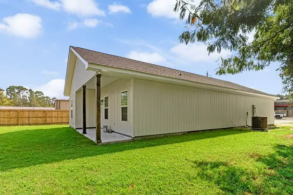260 Central St, Baxley, GA 31513