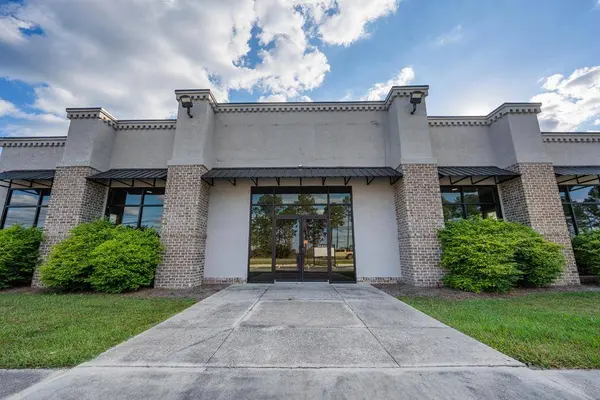 1205 Parker St, Baxley, GA 31513