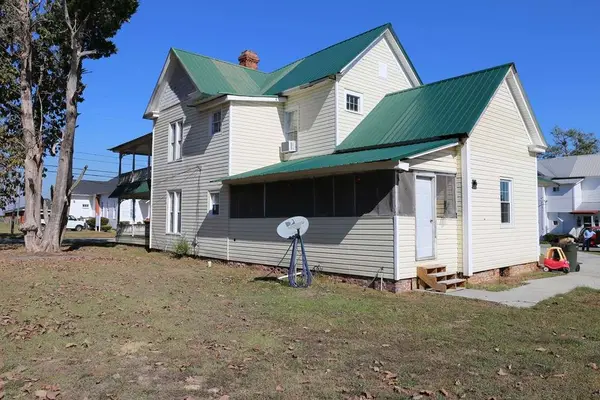 203 Church St, Mt. Vernon, GA 30445