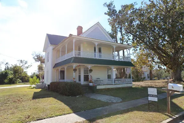 203 Church St, Mt. Vernon, GA 30445