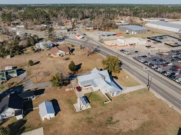 181 Main St, Baxley, GA 31513