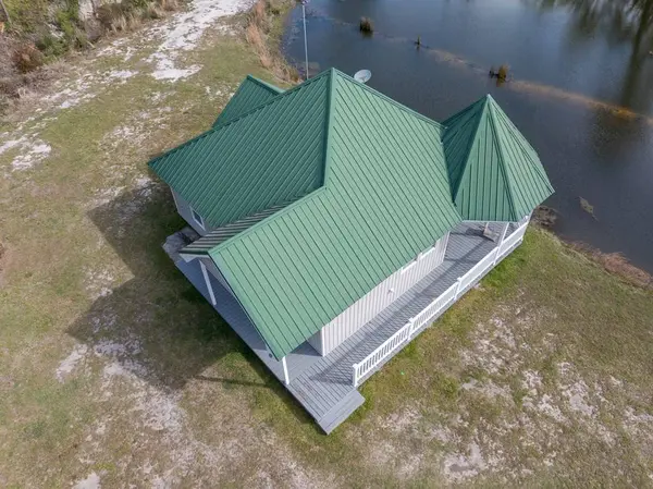 84 Satilla Church Rd, Baxley, GA 31513