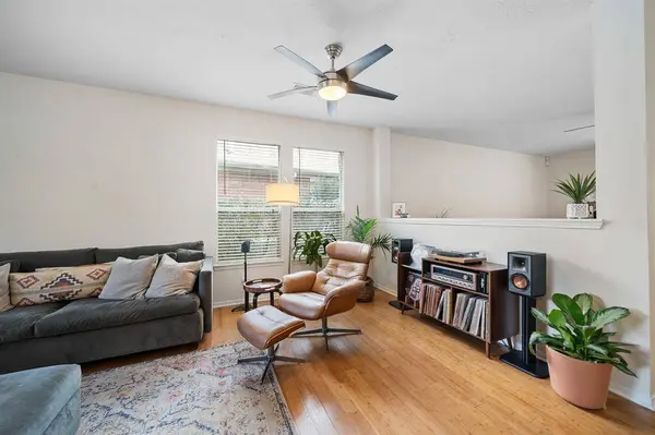 1122 Turnberry Park LN, Spring, TX 77373