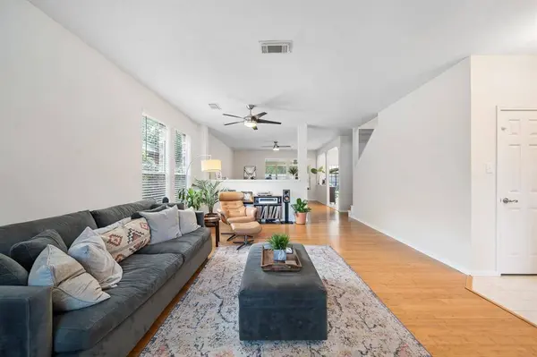 1122 Turnberry Park LN, Spring, TX 77373