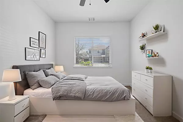 2303 Wipprecht ST, Houston, TX 77020