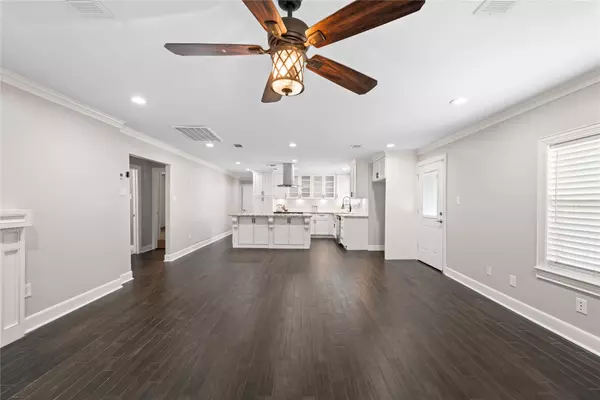 6115 Glen Lee DR, Houston, TX 77396