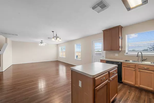 8139 Katie Mill TRL, Spring, TX 77379