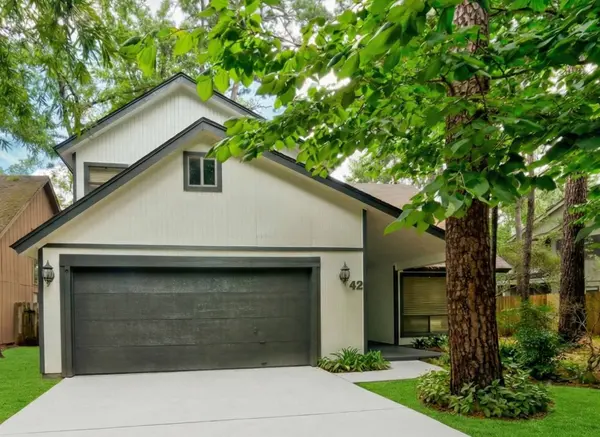42 N Timber Top DR, The Woodlands, TX 77380