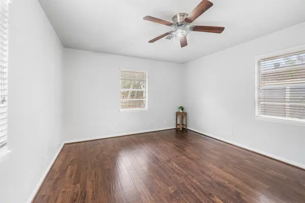 1205 15th ST, South Houston, TX 77587