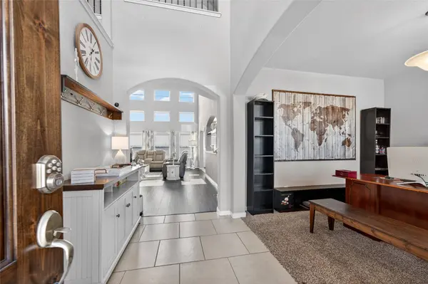 361 Lake Line DR, Alvin, TX 77511