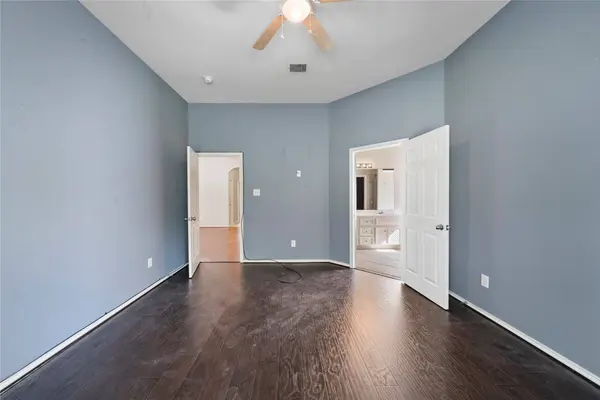 2359 Keegan Hollow LN, Spring, TX 77386