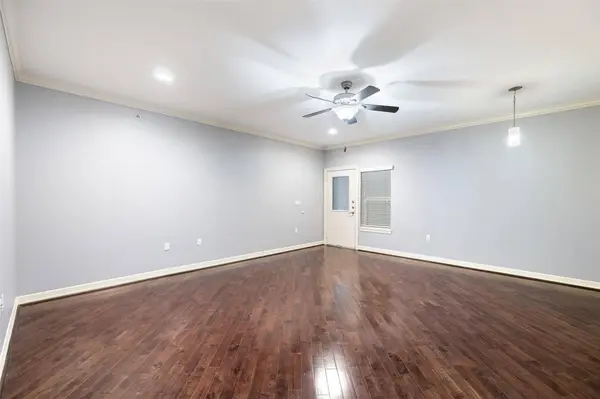 3501 Chenevert ST #17, Houston, TX 77004