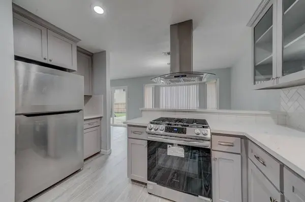 78 Brookflower RD, The Woodlands, TX 77380