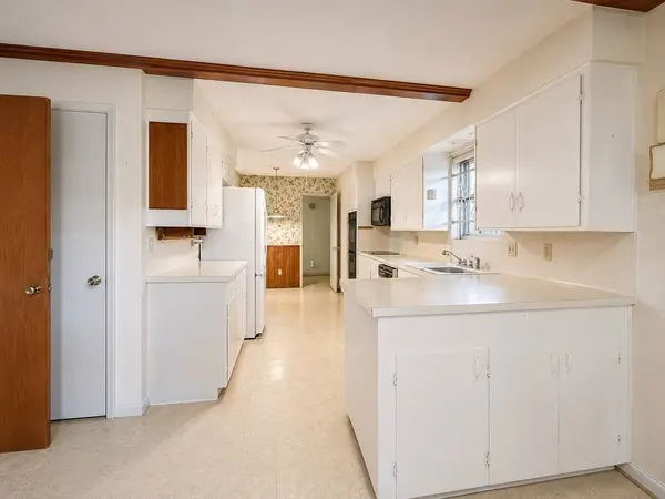 1023 Beaver Bend RD, Houston, TX 77088