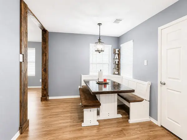 1310 Vincente CT, Conroe, TX 77301