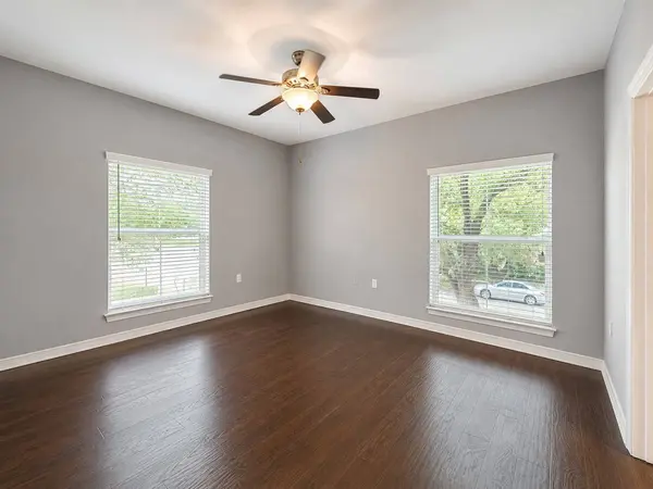 3501 Chenevert ST #17, Houston, TX 77004