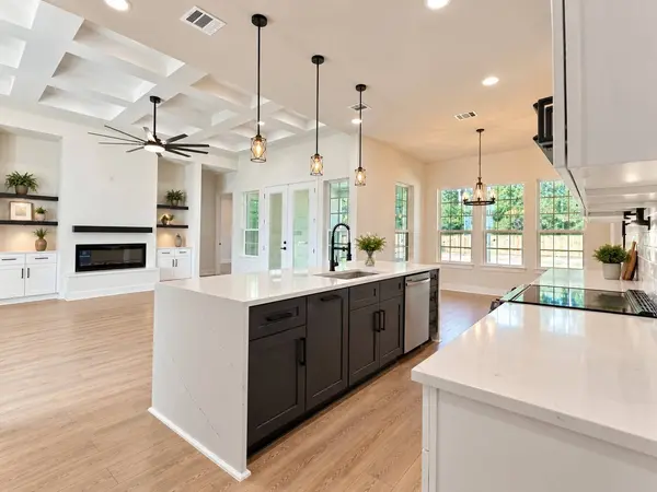 30915 Brown Pine ST, Huffman, TX 77336