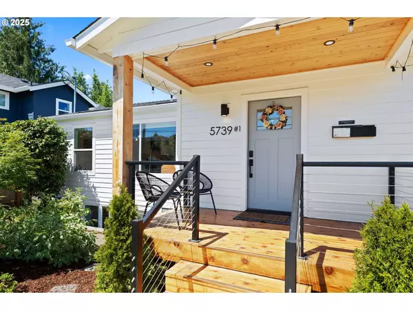 5739 SE WOODWARD ST, Portland, OR 97206