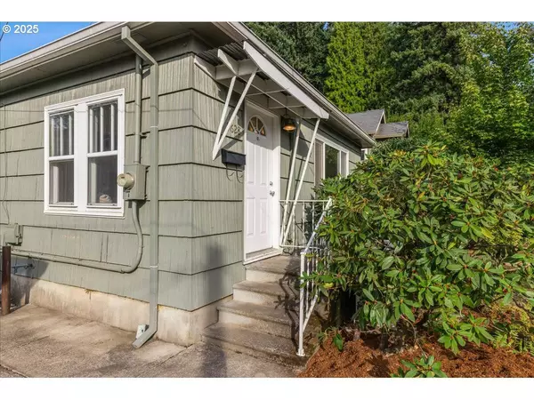 9628 N KALMAR ST, Portland, OR 97203