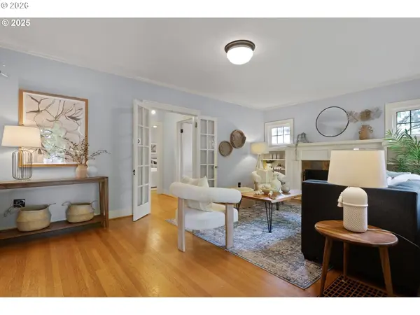 436 SE 44TH AVE, Portland, OR 97215