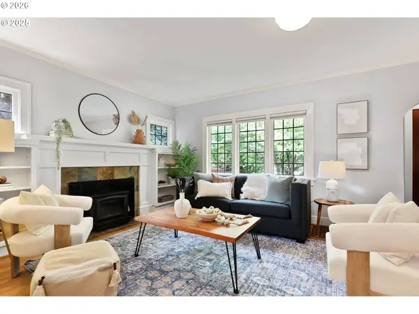 436 SE 44TH AVE, Portland, OR 97215