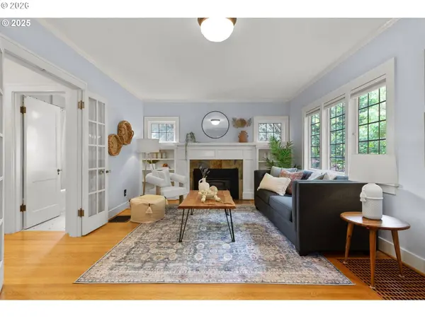 436 SE 44TH AVE, Portland, OR 97215