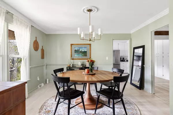 1062 Dominion Dr, Hanahan, SC 29410